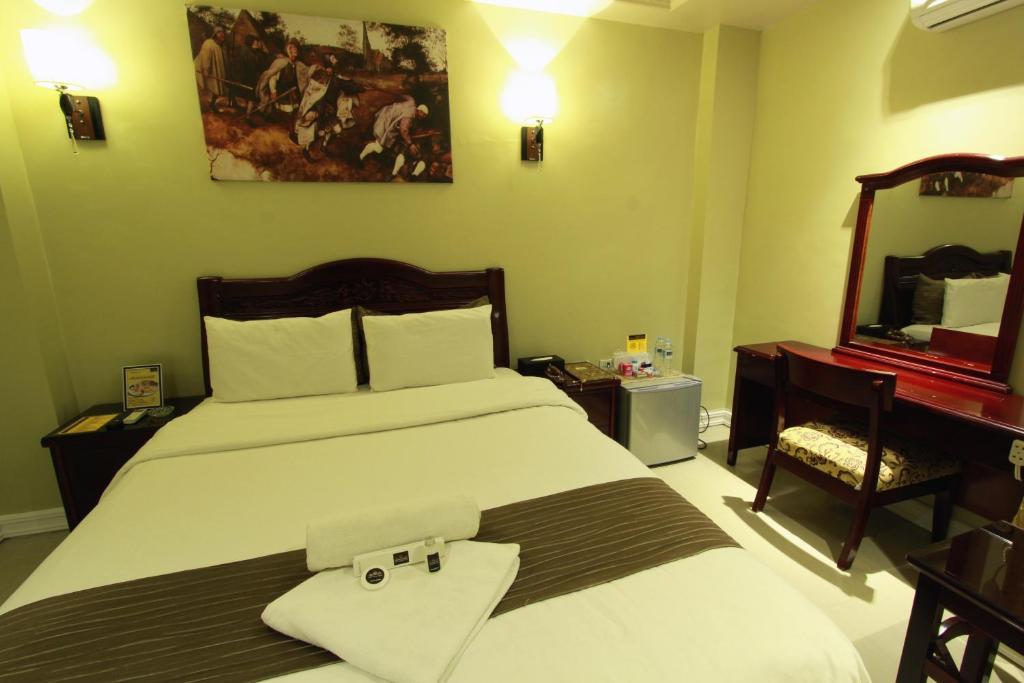 Clark Imperial Hotel Angeles Rum bild